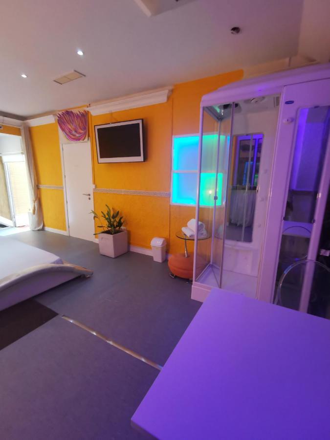 Tu Mansion Guest House Navalcarnero Exterior photo